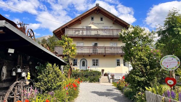 Hannas ALPENGRUSS Apartment & Zimmer, Seefeld in Tirol